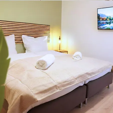 Cozy Apartment I 5X Einzelbetten I Kueche I Wifi I Hd Tv I Balkon I Erdgeschoss I Self Check-In Halle (Saale)