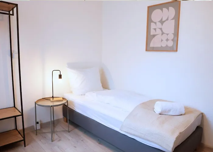 Apartment Cozy Apartment I 5X Einzelbetten I Kueche I Wifi I Hd Tv I Balkon I Erdgeschoss I Self Check-In