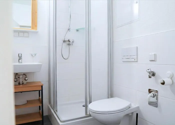 Family-friendly 5-person Apartment Halle (Saale)