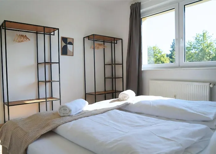 Apartment Cozy Apartment I 5X Einzelbetten I Kueche I Wifi I Hd Tv I Balkon I Erdgeschoss I Self Check-In *